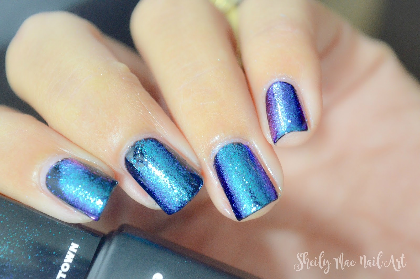Galaxy Nails using Mirror Powder Born Pretty Store Mirror Powder
