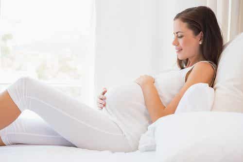 Mẹo đoán giới tính thai nhi tại nhà