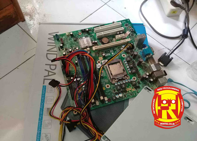 Memperbaiki Komputer Core i3 yang Tidak Tampil di Monitor atau Ngeblank Memperbaiki Komputer Core i3 yang Tidak Tampil di Monitor atau Ngeblank