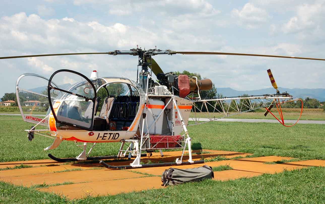 nhungdoicanh Aérospatiale SA315B Lama