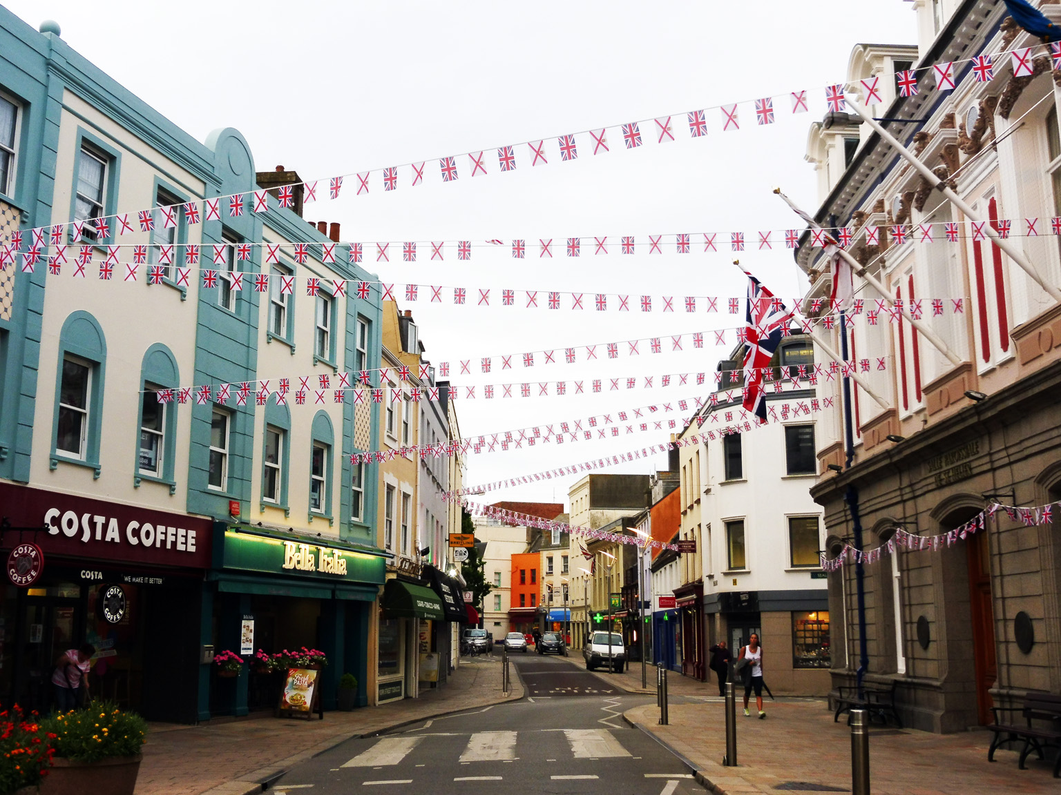 Seyiz les beinv'nus à SaintHelier, capitale de Jersey