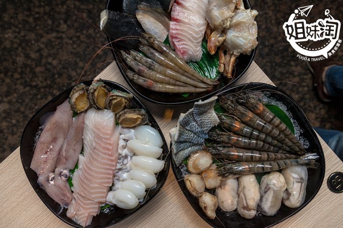 高雄市 左營區 高鐵 推薦 美食 火鍋 麻辣鍋 吃到飽 聚餐 肉肉屋 獨家 必吃 叻沙鍋