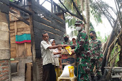 Serahkan Bantuan Sembako, Danramil 03/Dwt Peduli Korban Kebakaran di Desa Paloh Ingeuh 