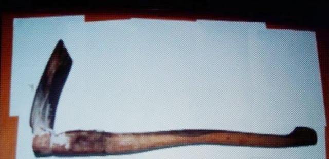 SADIS!!! INILAH FOTO SAAT ENO PARINAH KORBAN PEMBUNUHAN GAGANG CANGKUL DI TEMUKAN DI KAMAR KOST SADIS!!! INILAH FOTO SAAT ENO PARINAH KORBAN PEMBUNUHAN GAGANG CANGKUL DI TEMUKAN DI KAMAR KOST