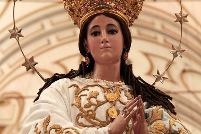 Virgen de los Reyes "La Inmaculada Concepción"