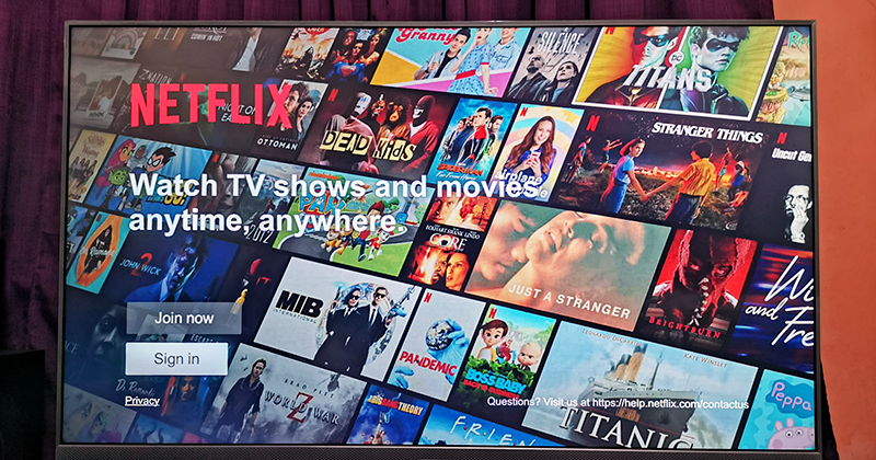 XTREME MF-4900s 49-inch Smart TV Review - 4K HDR experience, pocket