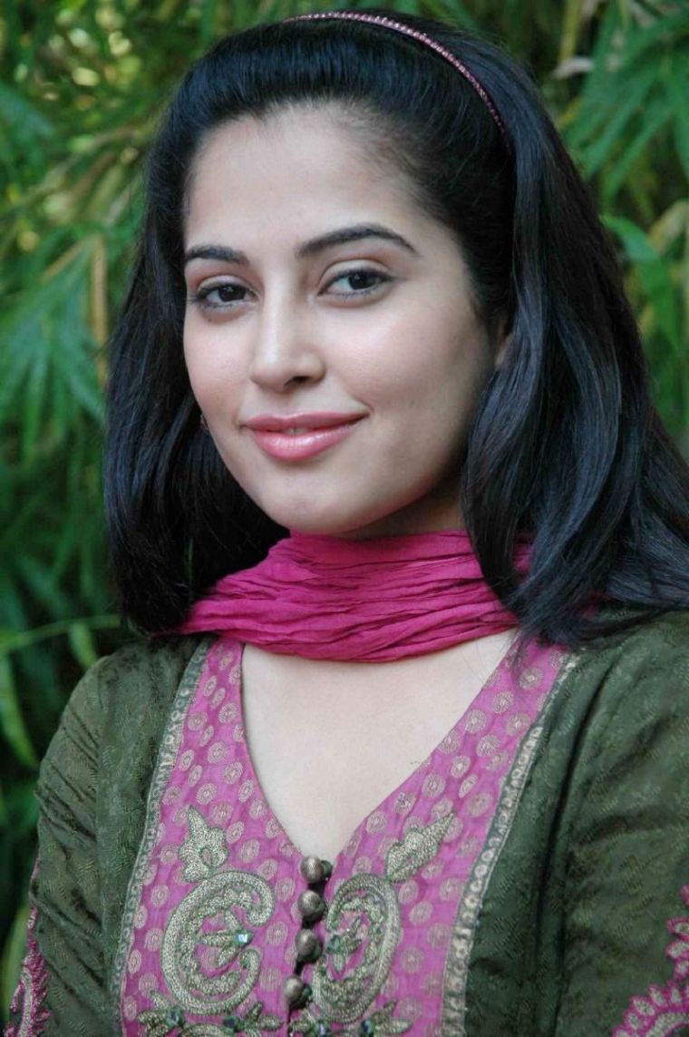 Hot And Spicy Images Disha Pandey Beautiful In Salwar Photo Gallery