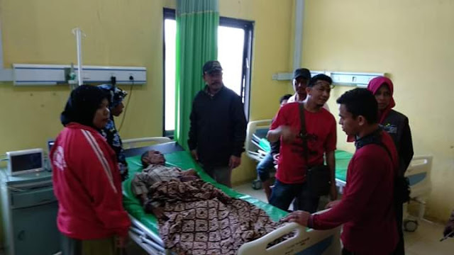 Atas Perintah Rocky Teungku Ibrahim Akhirnya Dirujuk ke Rumah Sakit - RILIS.NET Atas Perintah Rocky Teungku Ibrahim Akhirnya Dirujuk ke Rumah Sakit Desember 15, 2019