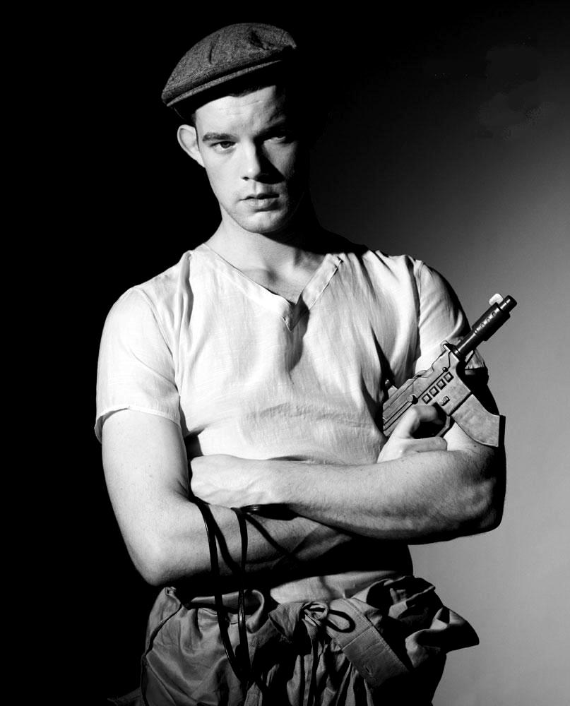 RUSSELL TOVEY A STAR IN THE MAKING RUSSELL TOVEY No.1035