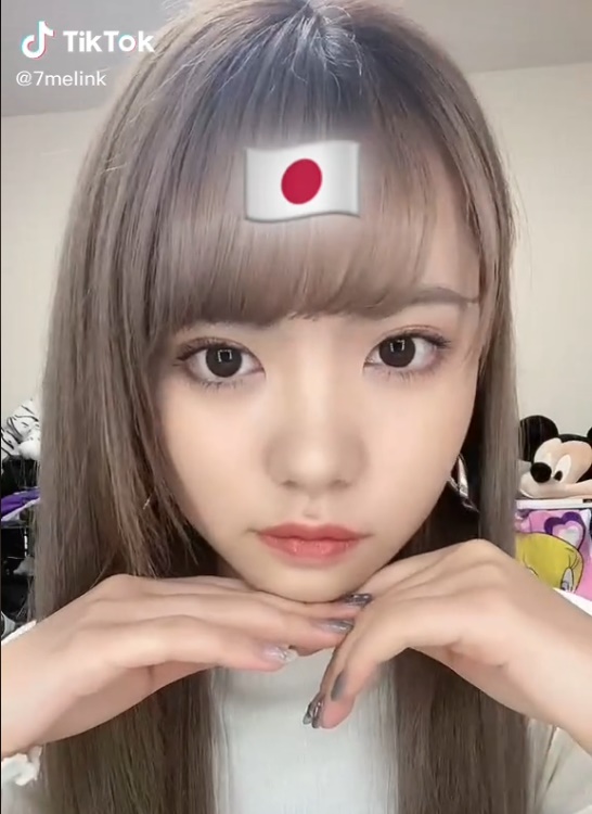 All About GIRLS� KPOP MAGICOURのリーダーYUA、TikTokで日本・韓国・中国のメイクの違いを公開…ハート数