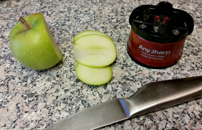 Life As Kim: (Ad - Gifted) The AnySharp knife sharpener - Review!