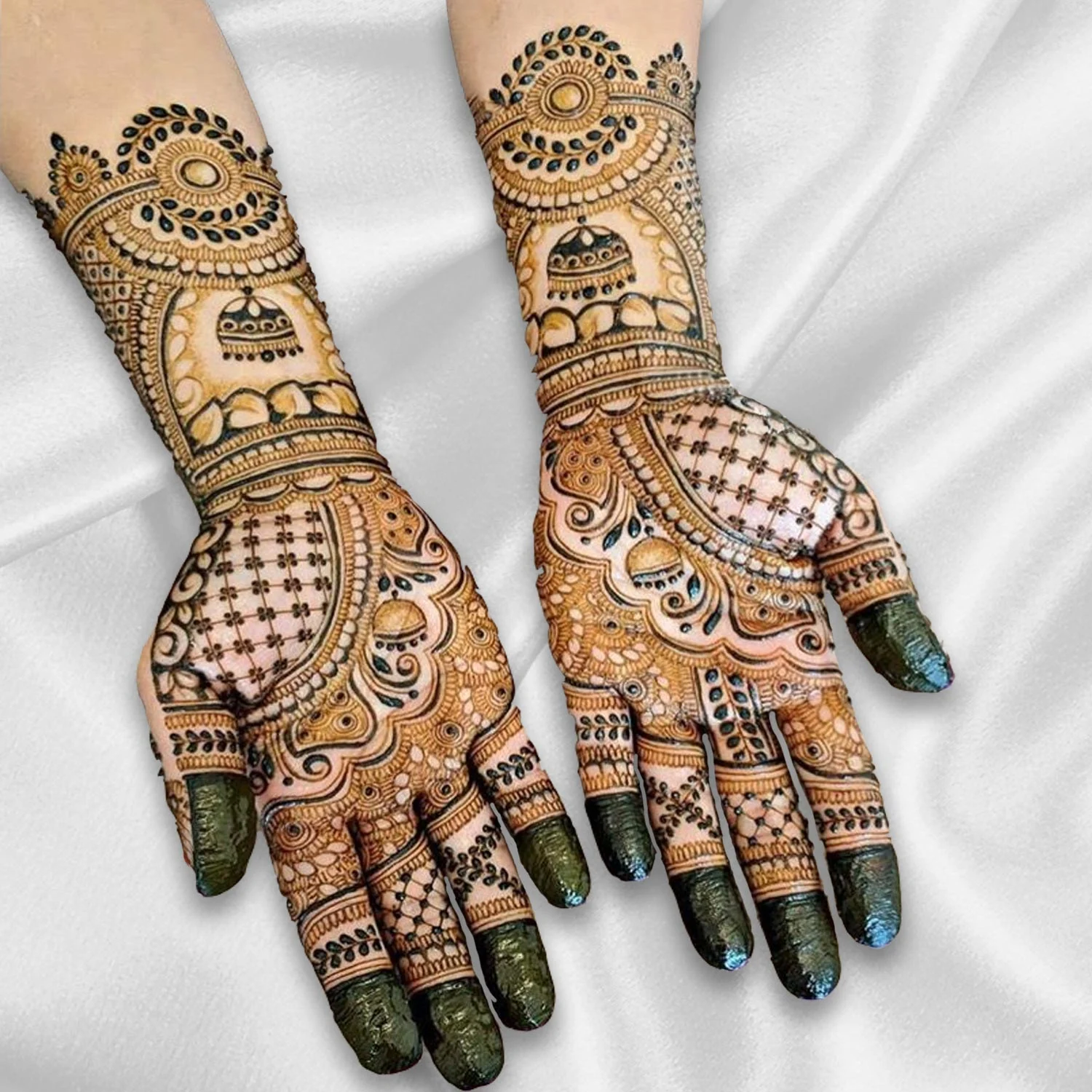 Bridal Mehndi Designs – Beautiful Dulhan Wedding Mehndi Designs # 01