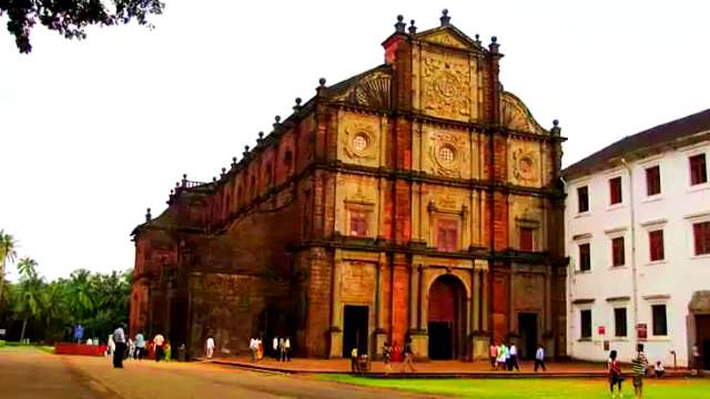 Basilica Of Bom Jesus Panjim tourist places