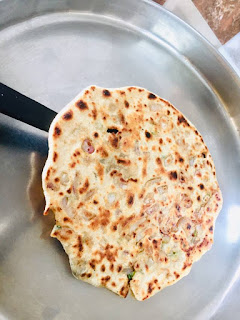 onion-stuffed-paratha-recipe-step-4(b-5) onion-stuffed-paratha-recipe-step-4(b-5)