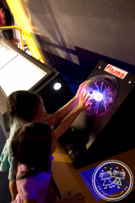 The National Science Centre - Static Electricity Plasma
