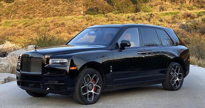 Rolls-Royce Cullinan Black Badge đầu tiên lên đường về Việt Nam với giá gần 70 tỷ, tiền option đắt ngang một chiếc S-Class