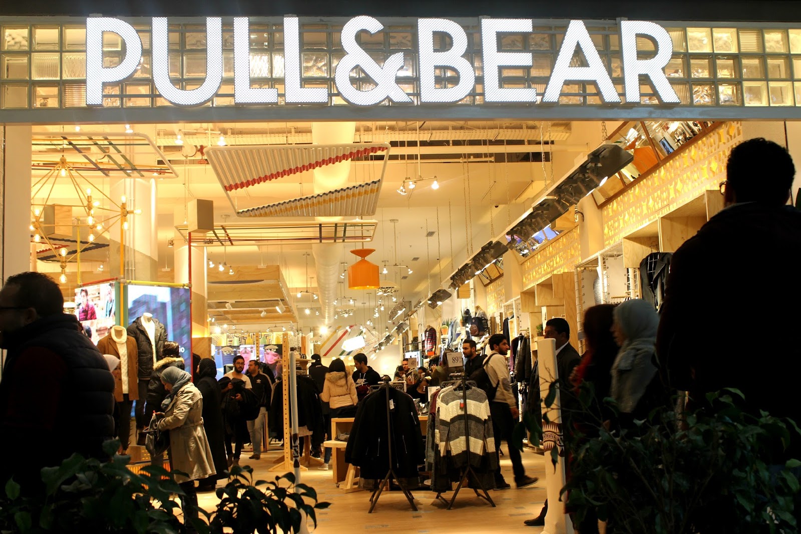 pull and bear chatelet