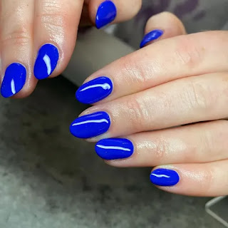 blue nail designs