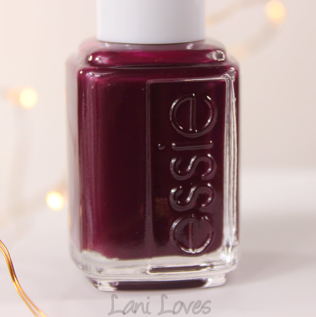 Essie In the Lobby Nail Polish Swatches & Review