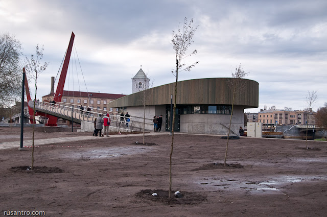 Mītavas gājēju tilts Jāņa Čakstes bulvāris Jelgava