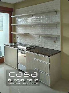 Kitchen set sederhana minimalis model lurus di Pondok Aren Tangerang Selatan