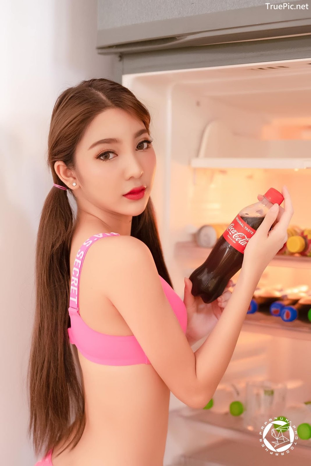 Image-Thailand-Sexy-Model-Printlaaplus-Zhaengchohm-Coke-Or-Pepsi-TruePic.net- Picture-6