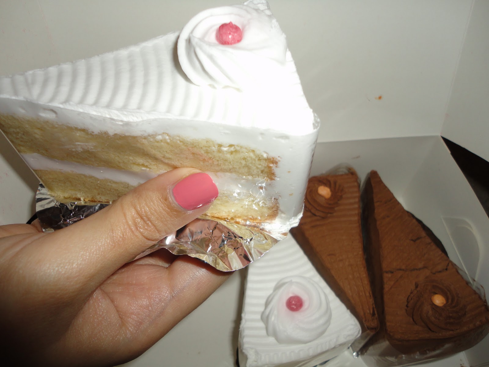 follow your dreams Yummy Cakes