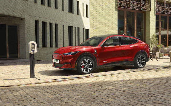 Ford lança Mustang Mach-E, mas só chega às ruas em 2021
