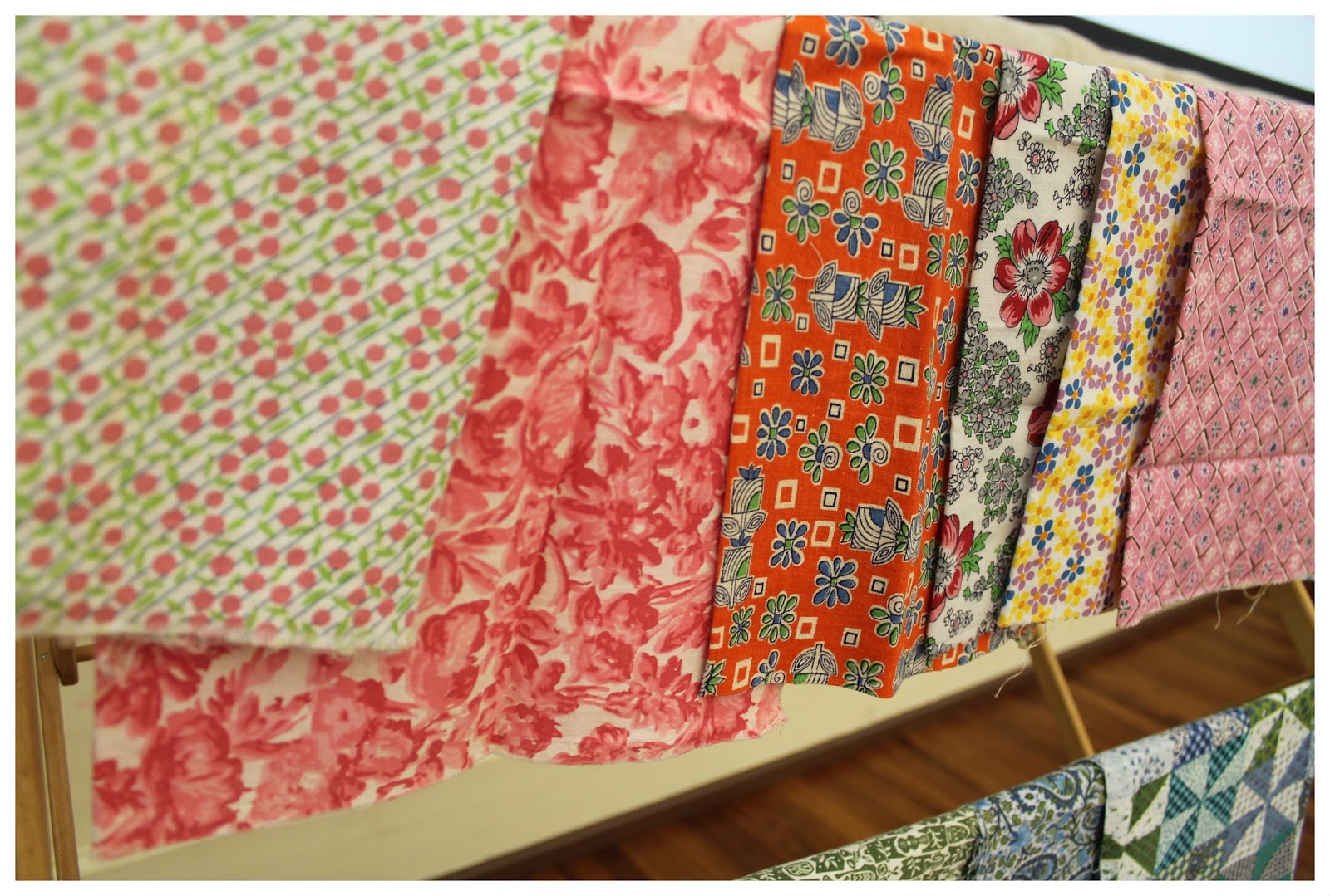 *my house is cuter than yours* Feed Sack Fabric Lecture