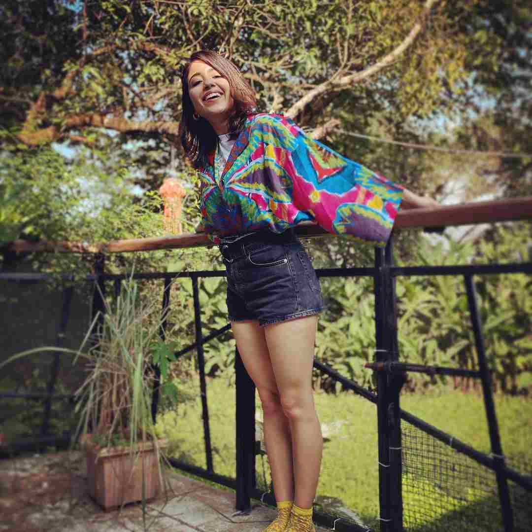 Bollywood Actresses Shweta Tripathi Sharma Instagram Pictures