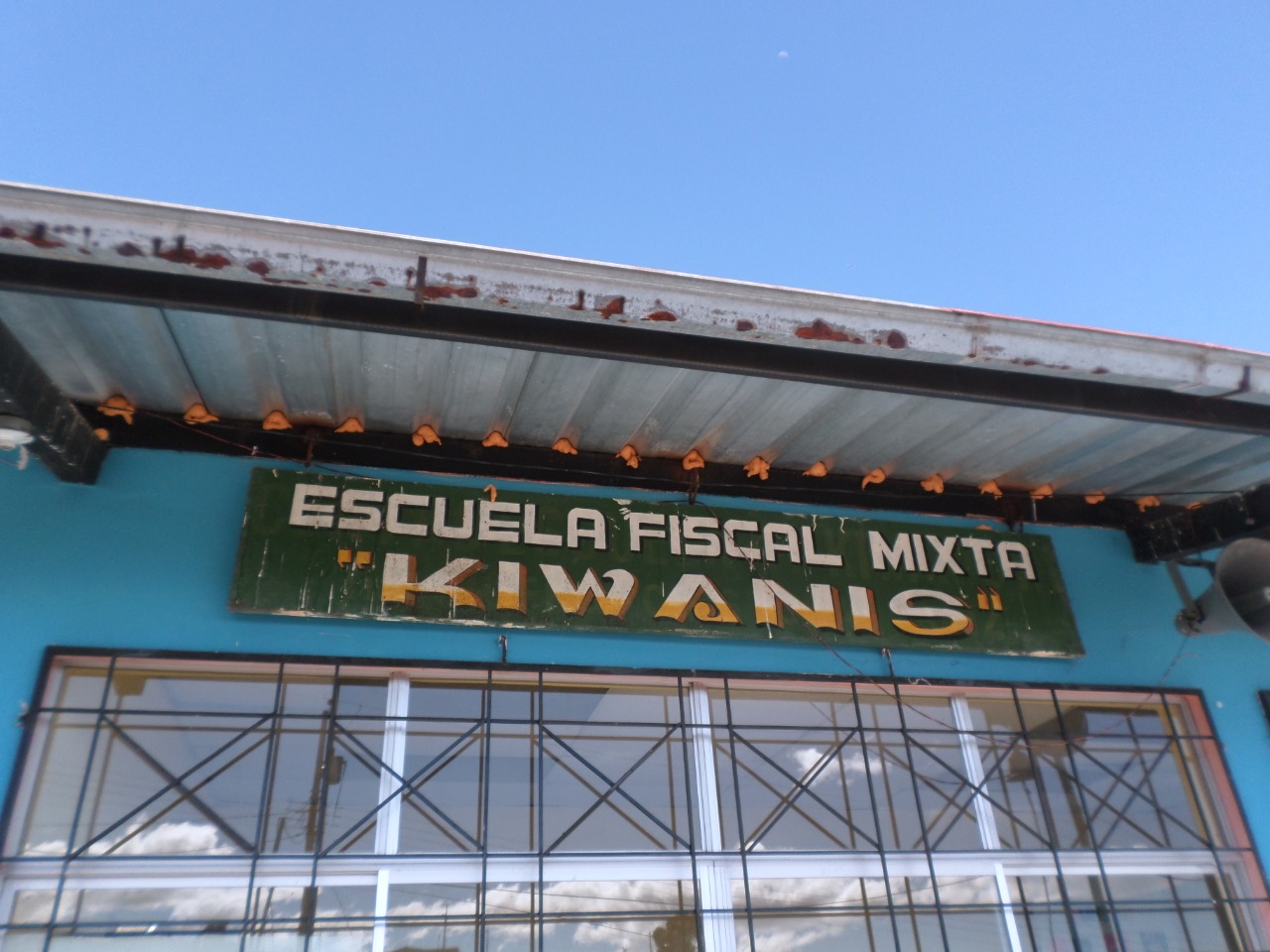 Club Kiwanis Quito Día del Niño, Escuela Fiscal "Kiwanis" 2021/06/03