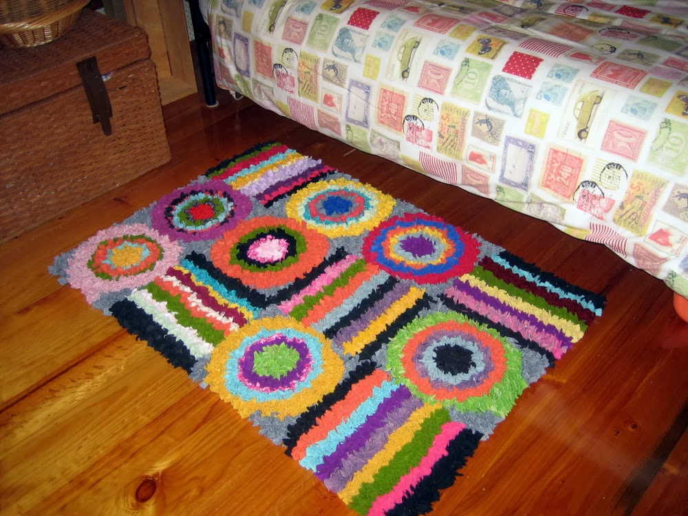 Victorian Rug Makers Anne's Proggy Rug, Finished!