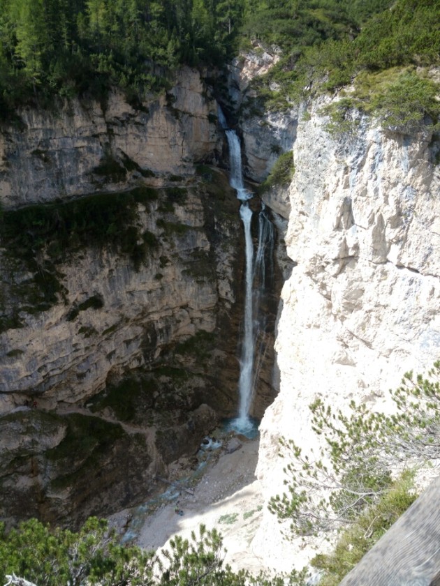 cascate di fanes cortina