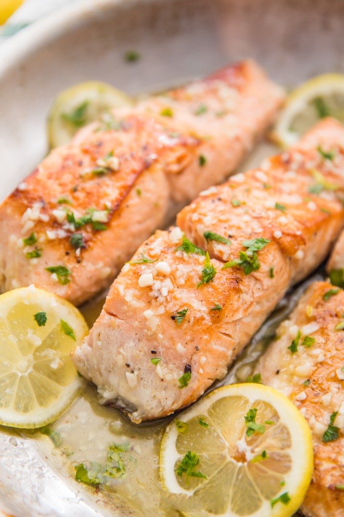 Lemon Garlic Salmon (Whole30, Paleo, Low Carb, Keto) - Wow Recipes
