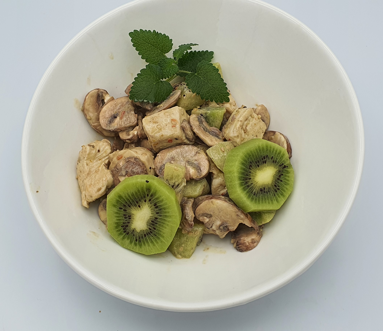 Wessels low carb Welt: Hähnchen-Champignon-Salat mit Kiwi