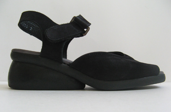 aubree grand knotted slide sandal