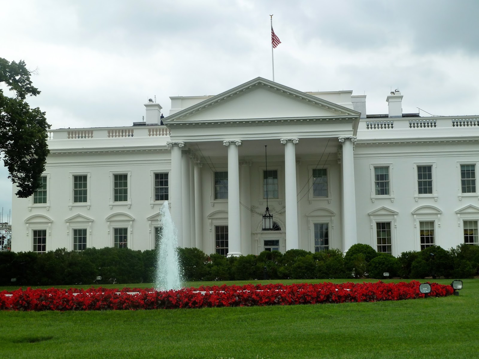 A Foodie's Joy: Visiting The White House and National Memorials - Day 2 ...