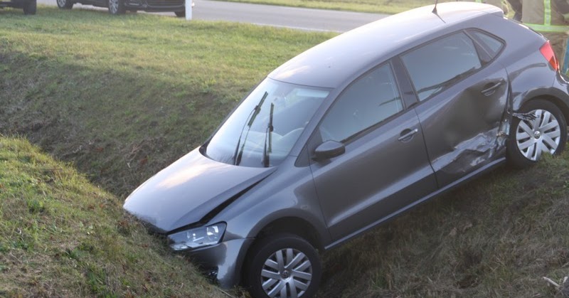 DGZ Media: Auto in de sloot terrecht gekomen door ongeval.