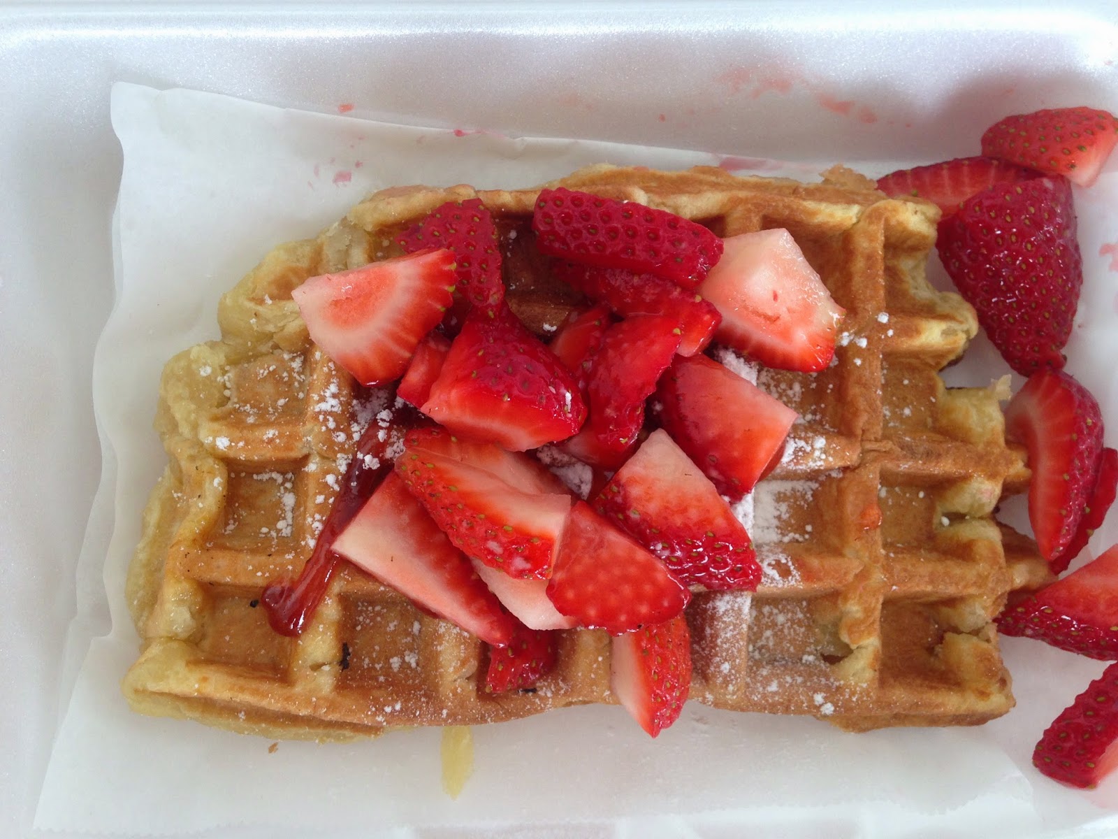 2 Dudes Who Love Food T & J Waffles Clarksville, MD.