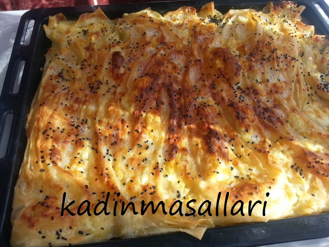 Büzgülü (Pileli) Peynirli BörekKadın Masalları