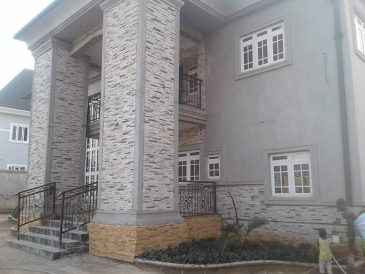 STONES FOR PILLAR DECORATION