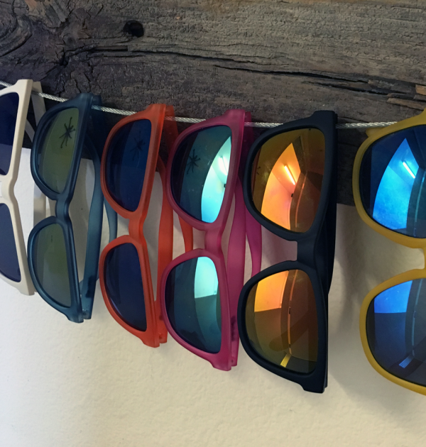 Play goodr Buy Designer Styled Cheap Sunglasses on 25