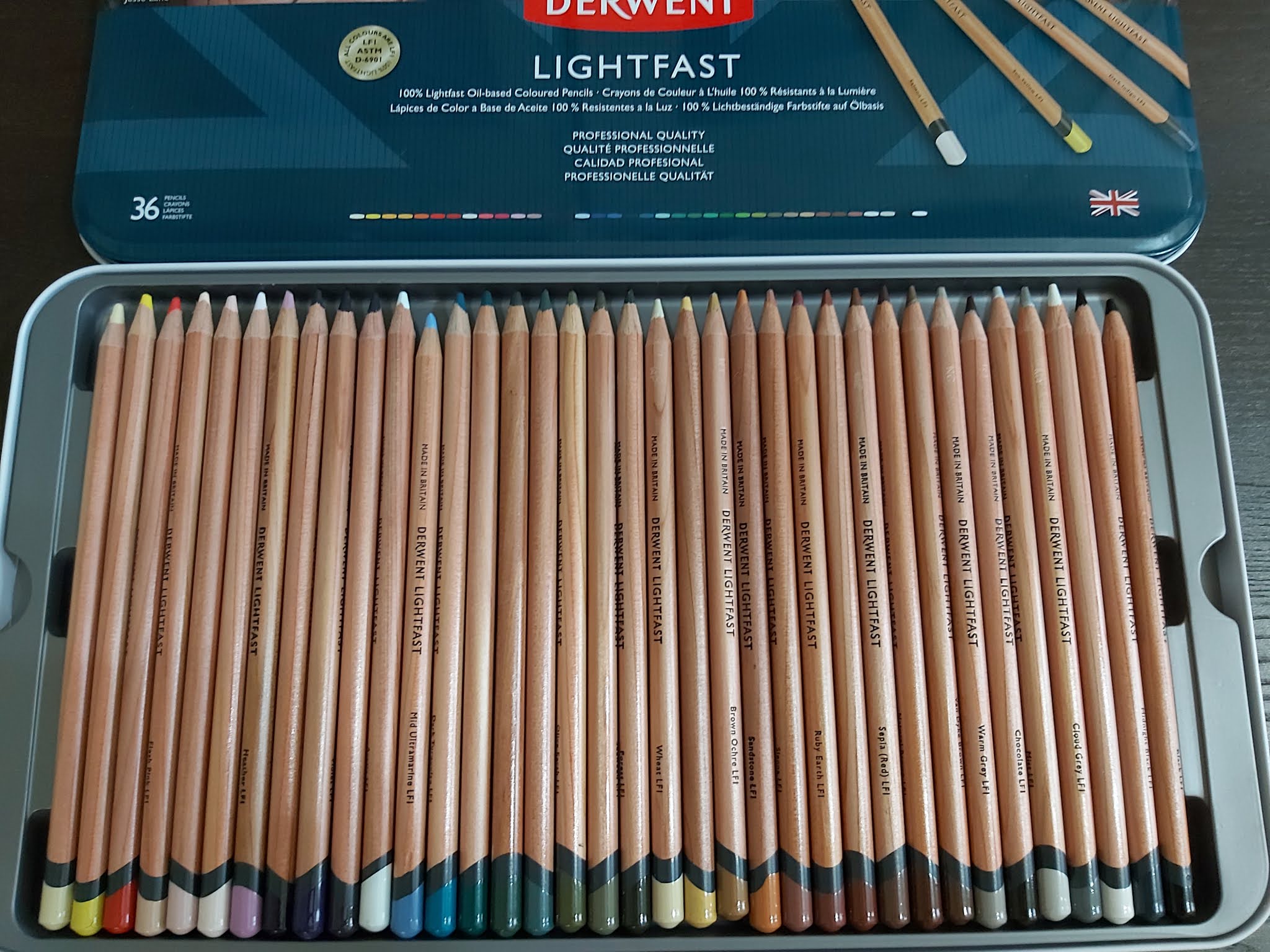 Finally finished swatching my Derwent Lightfast pencils! On to Polychromos!  : r/ColoredPencils