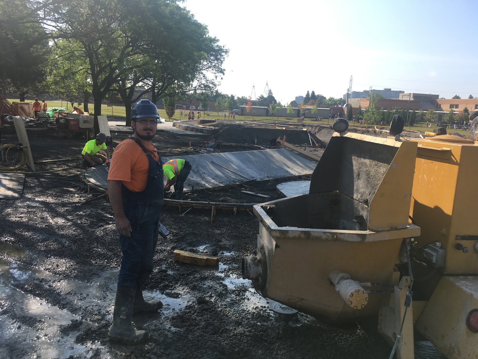 skate parks open late near me