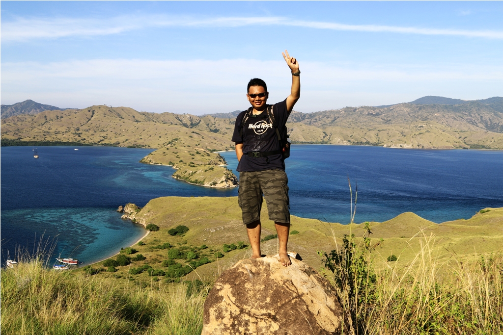       Narsis di batu karang sebelum jalur turunan      