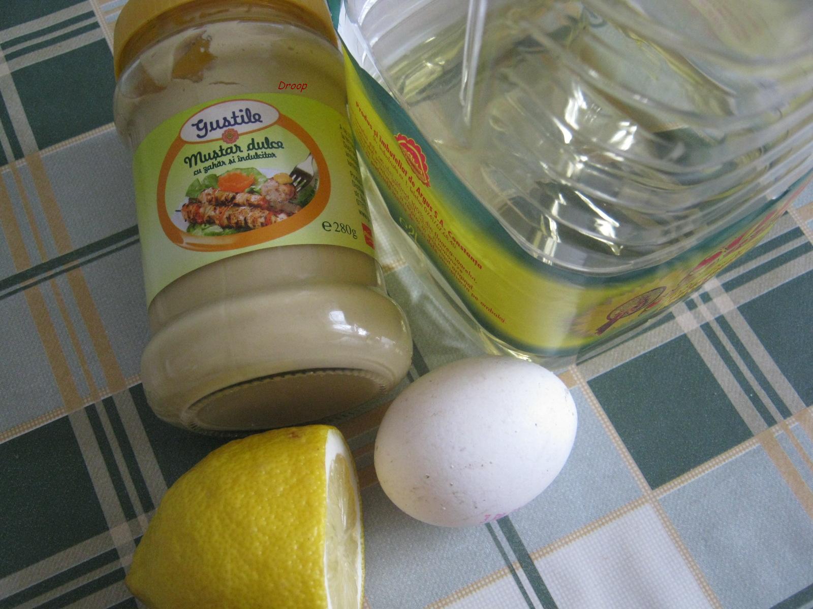 Droopi's everything (but the kitchen sink) Maioneza de casa / Homemade