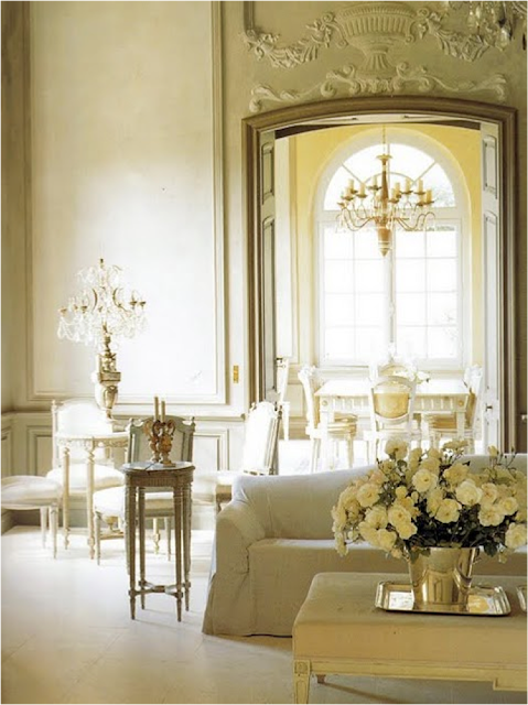 Let S Decorate Online French Style The Art Of Elegance