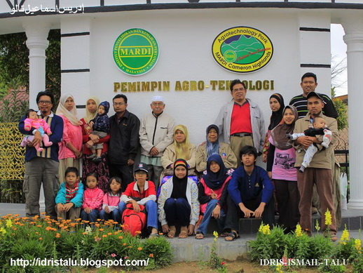 Beramai-ramai di Cameron Highlands