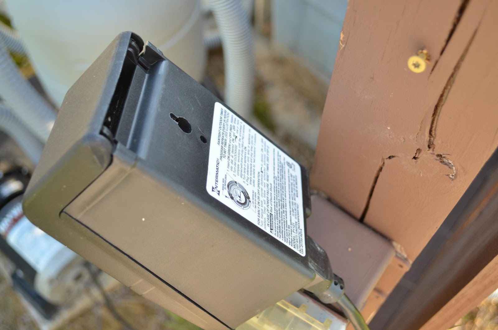 Apete's Reviews: Intermatic P1121 15 Amp Timer