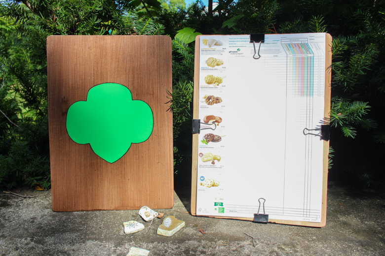 Craft Knife: How To DIY a Large-Format Clipboard